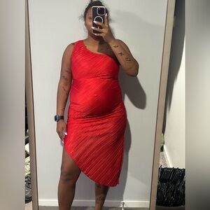 Elegant Red One-Shoulder Dress